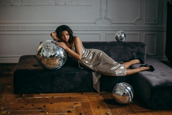 Élever des enfants épanouis : le guide lagom pour une parentalité simple et paisible